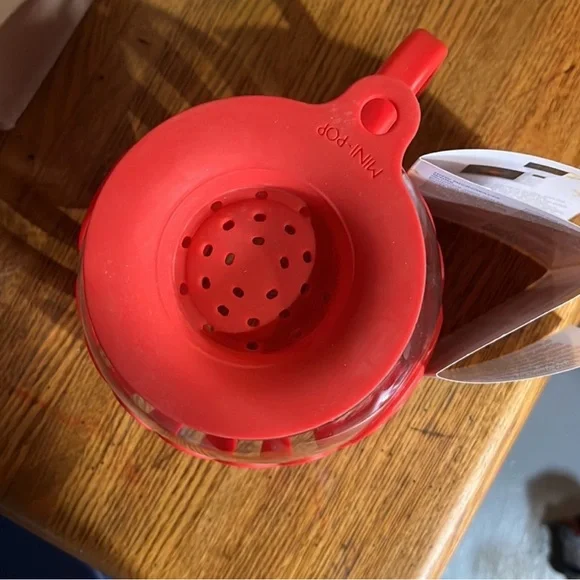 Tasty Microwave Popcorn Popper - Picture 3 of 4